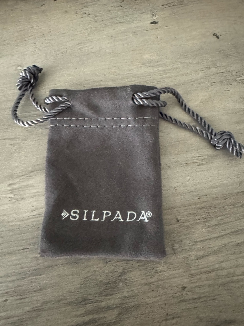 Silpada Everyday Style Sterling Silver Stretch Ring R2012 - Picture 4 of 4